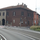 
Trattasi di appartamento a piano primo, facente parte di un edificio "a corte", ristrutturato negli anni
ottanta