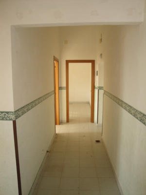 Immobile sito in SABAUDIA (LT) in Corso Vittorio Emanuele III, 69,piano secondo. Descrizione: Ingresso, corridoio, 2 camere, cucina e bagno + locale cantina. Mq. 80. Identificativi catastali: Foglio 109, part. 44, sub. 35  con cantina  foglio 109, part. 44, sub. 44