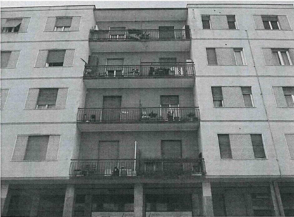 Negozio sito in Brescia (BS), Via Zara 101. 34 mq. Piena proprietà. Libero