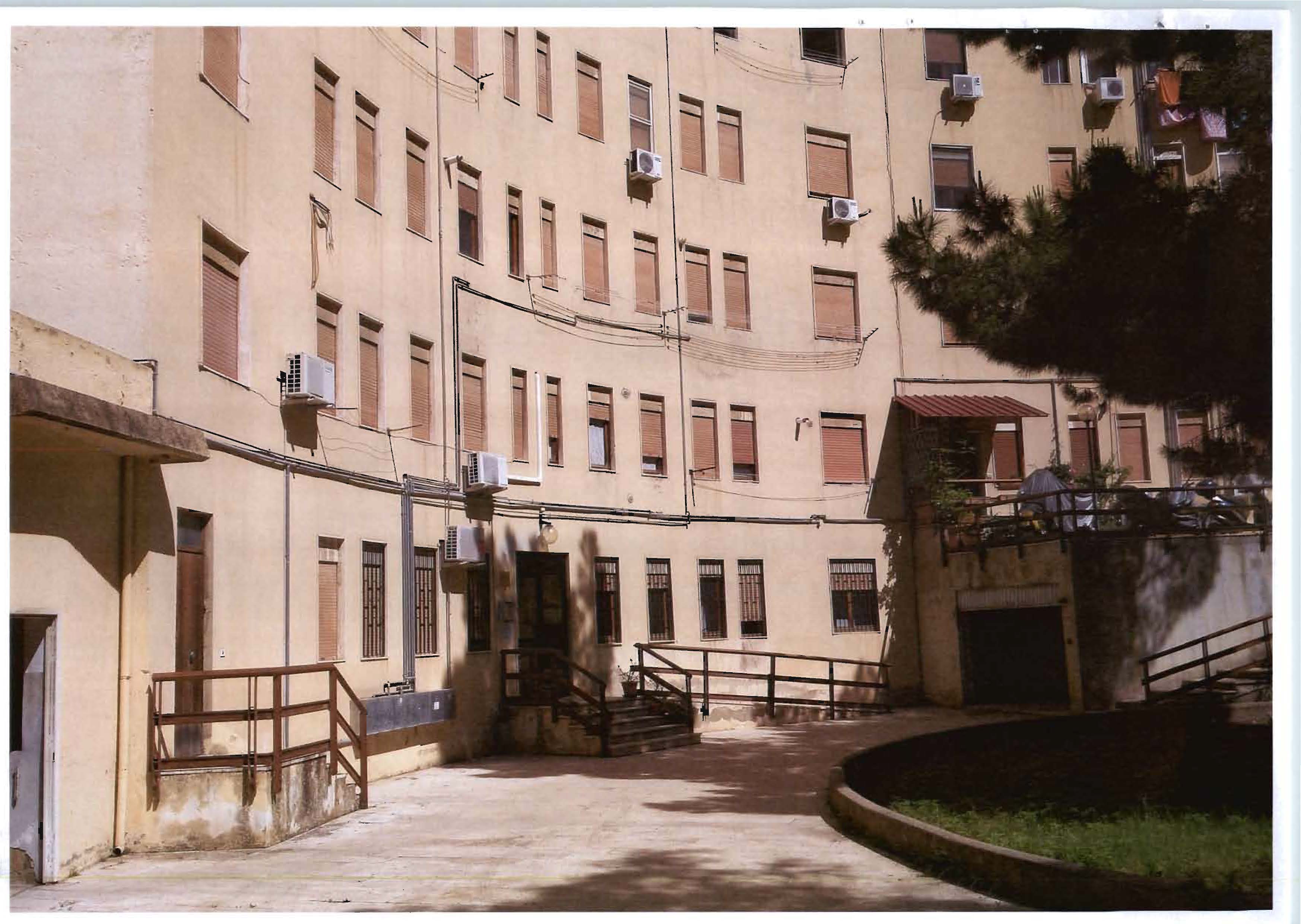 Immobile sito in REGGIO CALABRIA (RC) Via Nazionale Pentimele, 87/N. Descrizione: 4,5 vani catastali con n. 1 locale wc. N.C.E.U. foglio 21 part. 222, sub. 47