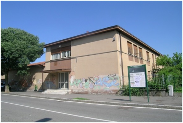 Immobile, sito in BERGAMO - CAP 24050, VIA ANGELO PINETTI 23. Descrizione: 2 disimpegni, soggiorno, 2 camere, cucina e 2 wc + pertinenziale locale deposito. Mq. 128. N.C.E.U. A3 foglio 17 part. 5550 sub. 705