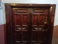 APPARTAMENTO INT.15 DI 5,5 VANI CON ASCENSORE in ROMA Via G. B. Bodoni n°100, scala E, piano 5 + pertinenziale BALCONE. Mq. 109. LIBERO. Identificativi catastali A/4, foglio 517, part. 1, sub. 15