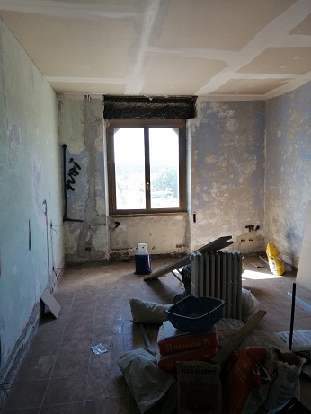 APPARTAMENTO INT.15 DI 5,5 VANI CON ASCENSORE in ROMA Via G. B. Bodoni n°100, scala E, piano 5 + pertinenziale BALCONE. Mq. 109. LIBERO. Identificativi catastali A/4, foglio 517, part. 1, sub. 15