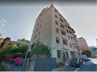 Appartamento, in Sanremo (IM) Via Zefiro Massa 326. Mq 61. Proprietà per 50%. Libero