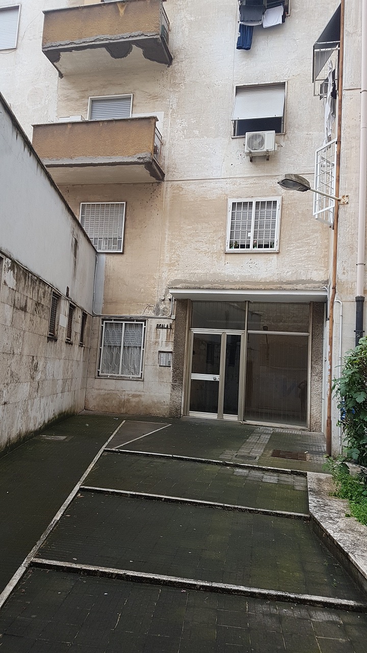 Unità Residenziale cat. A/3 foglio 956 part. 352 sub 40 rendita 848,28