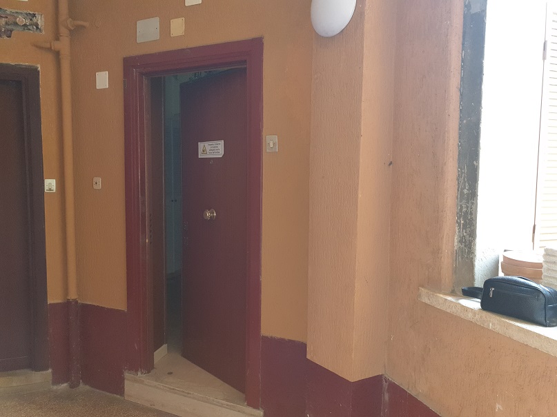 Immobile sito in ROMA, CAP 00152 Via di Donna Olimpia n°30 - lotto 2°, SCALA C, PIANO 4. DESCRIZIONE: APPARTAMENTO INT. 22 DI 4,5 VANI CON ASCENSORE. DATI CATASTALI [N.C.E.U.] Categoria A/4, Foglio 454, Part. 33, Sub 145. Mq 72. STATO Libero