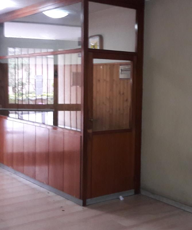 Immobile Residenziale, sito in Roma Via Luigi Capuana 54. DESCRIZIONE UNITA' PRINCIPALE: Appartamento composto da un vano, cucina abitabile, bagno, ampio ingresso e disimpegno. Identificativi Catastali [N.C.E.U.]: Unità Residenziale cat. A/5 foglio 273 part. 165 sub 20. STATO:Libero. Piena Proprietà