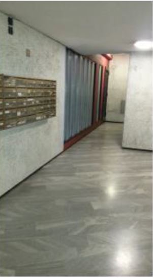 Immobile Principale, sito in Roma Via Enrico Cosenz 11. DESCRIZIONE UNITA' PRINCIPALE: Ufficio al piano terra composto da corridoio di collegamento fra 7 locali indipendenti affiancati, WC e terrazzo. Identificativi Catastali [N.C.E.U.]: Unità Principale cat. A/10 foglio 614 part. 31 sub 645. STATO:Libero. Piena Proprietà