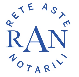 appartamento posto al terzo piano con ascensore composto da 5,5 vani, rendita catastale € 468. La zona è ben collegata e ricca di opportunità e servizi essenziali, posto auto scoperto ubicato nel cortile piano terra 13mq. Sup catastale 128. Libero. Piena Proprietà. Turno 1^.